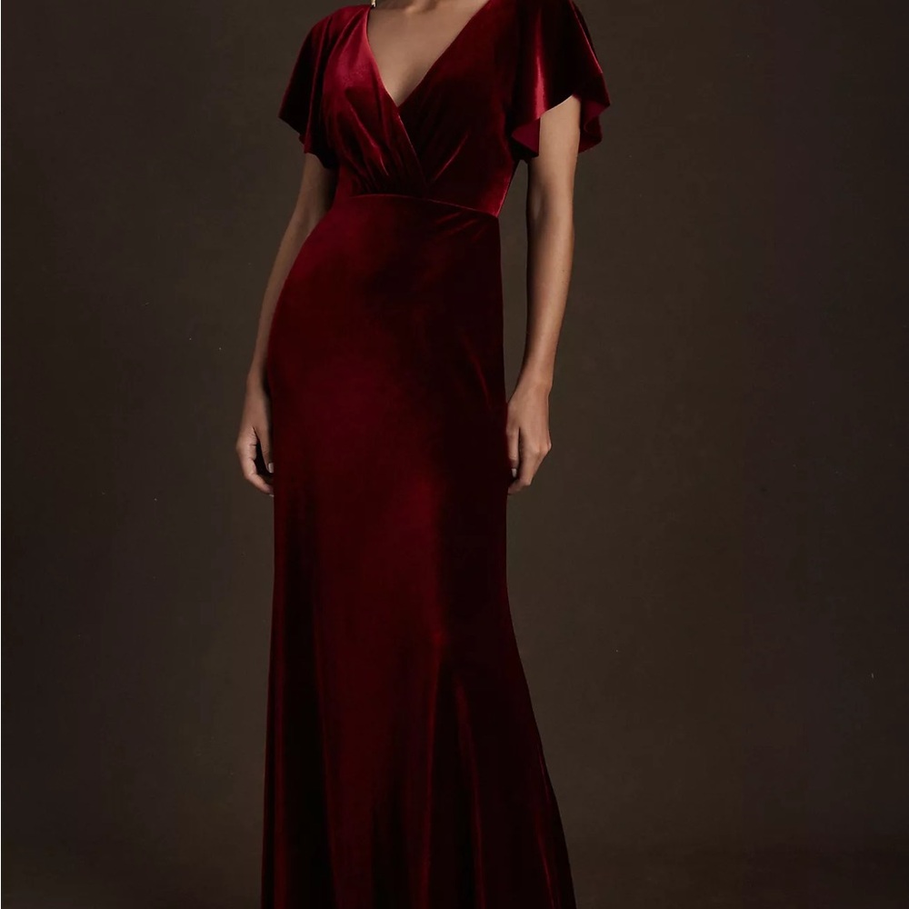 Jenny Yoo Ellis Flutter-Sleeve Open-Back Stretch Velvet Gown